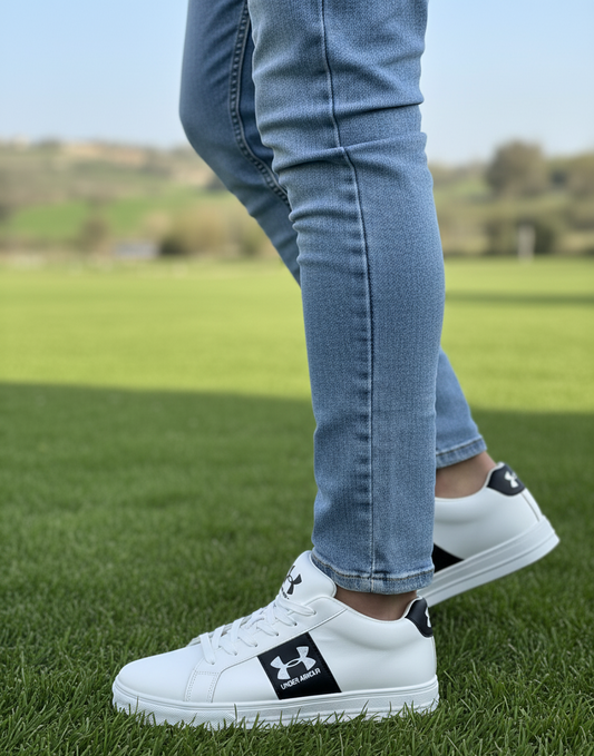 كوتشي فلات اندر ارمور رجالي