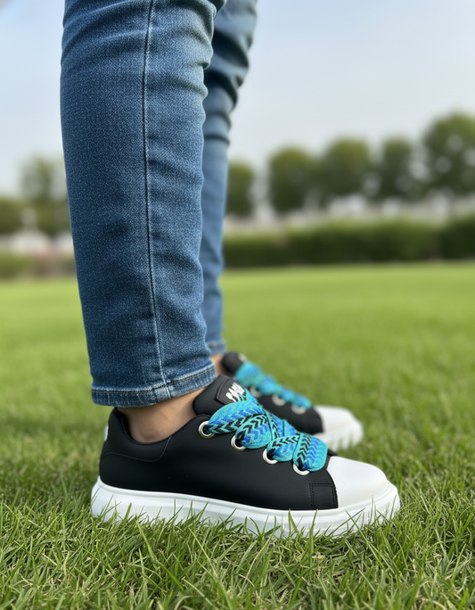 كوتشي تسلا رجالي